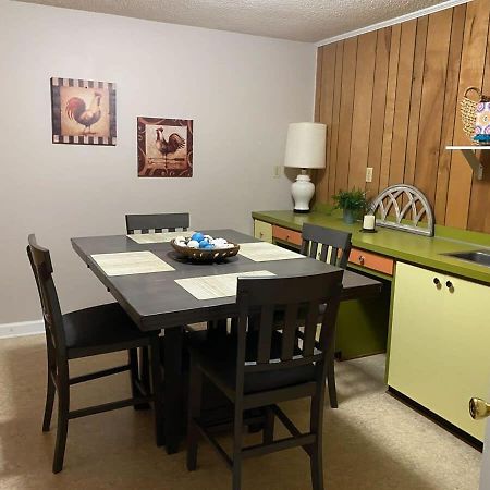 2Br Pet Friendly Home In Sneads Ferry With Parking Exterior foto