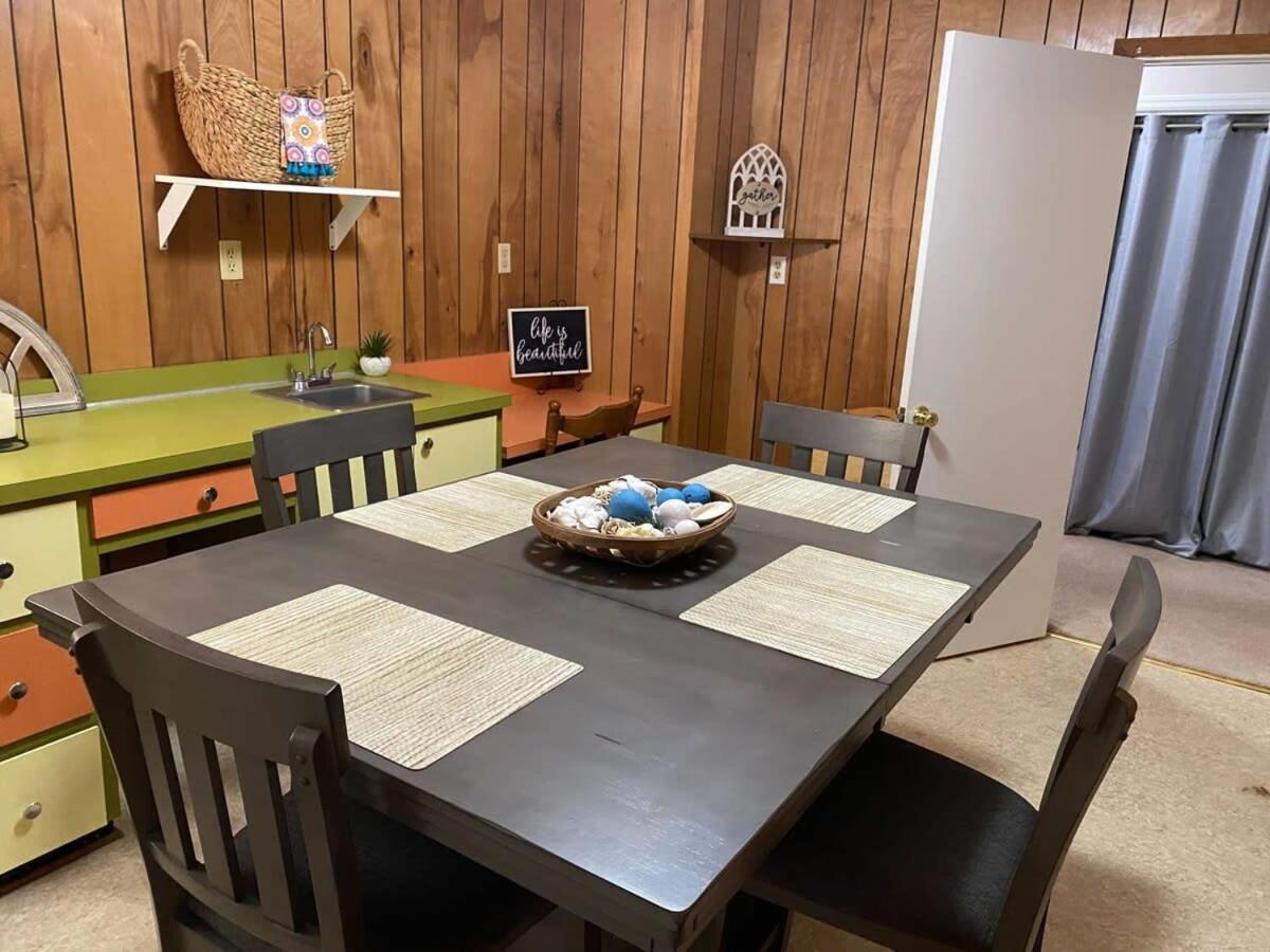 2Br Pet Friendly Home In Sneads Ferry With Parking Exterior foto
