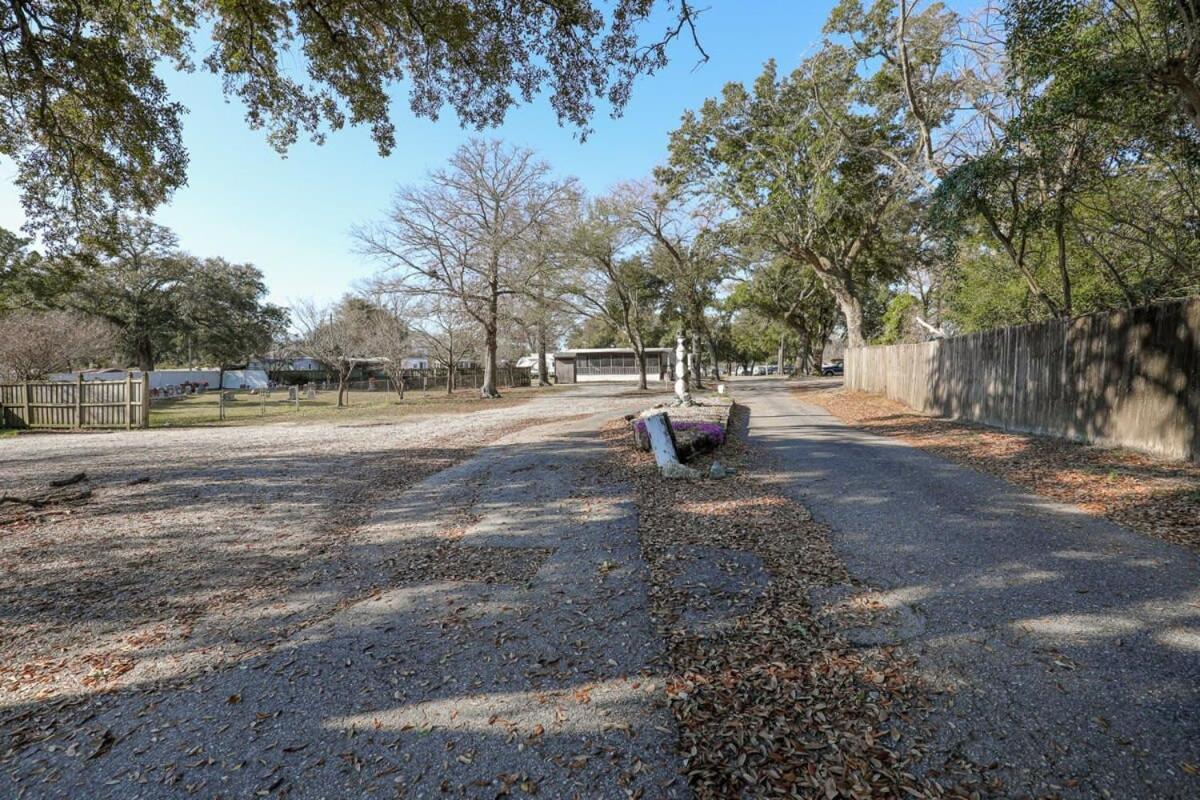 2Br Pet Friendly Home In Sneads Ferry With Parking Exterior foto