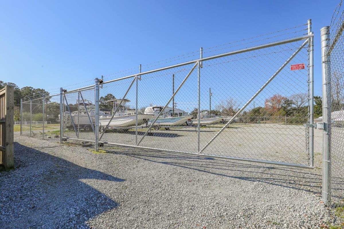 2Br Pet Friendly Home In Sneads Ferry With Parking Exterior foto